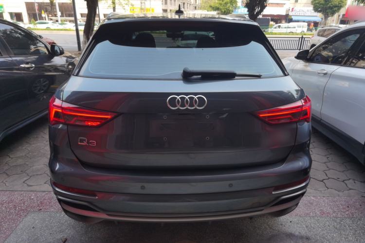 Used Audi Q3 2019 35 TFSI Advanced Dynamic Edition
