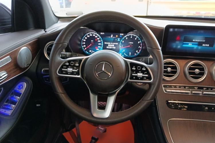 Used Mercedes-Benz GLC 2020 Facelifted GLC 300 L 4MATIC AMG-Line Steering Wheel