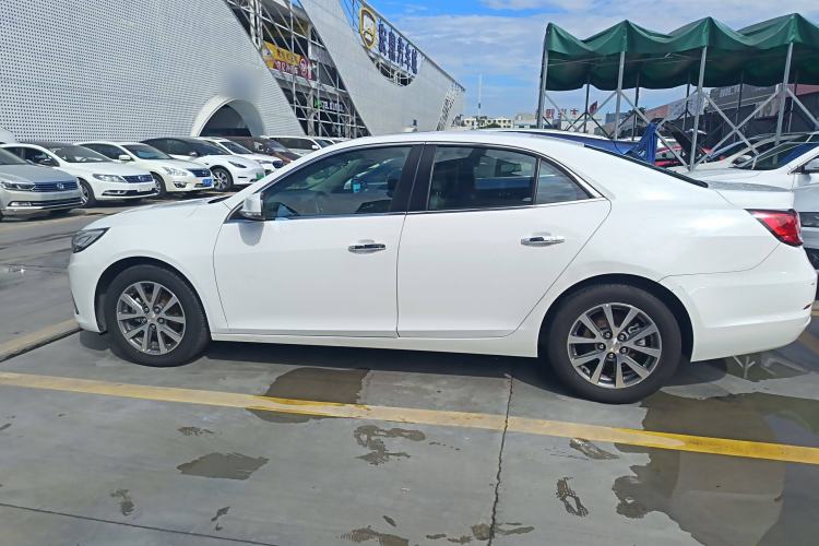 Used Chevrolet Malibu 2016 2.0L Automatic Luxury Edition
