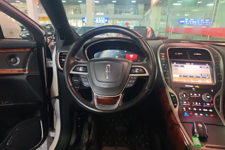 Used Lincoln Nautilus 2019 2.0T Four-Wheel Drive Zunya Edition China VI Standard
