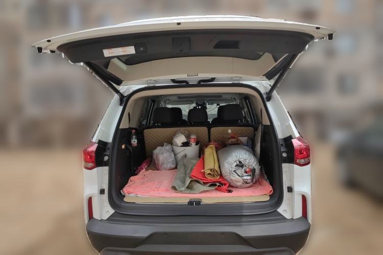 Used SAIC MAXUS D90 Pro 2020 2.0T Gasoline 4x4 Flagship Edition 7 Seats
