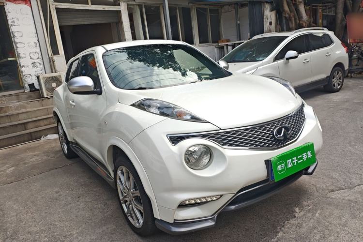 Used Infiniti ESQ 2014 1.6L Spontaneous Edition
