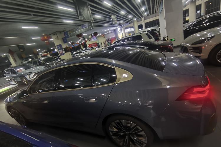 Used BMW 5 Series 2024 530Li Luxury Package Premium Edition
