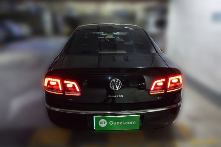 Used Volkswagen Phaeton 2014 3.0L Business Model