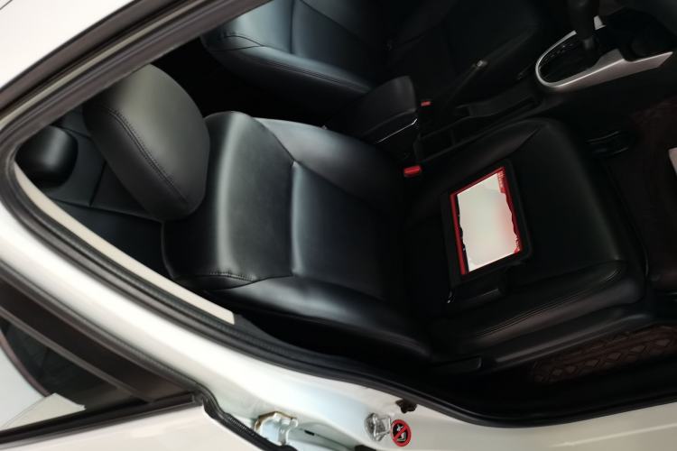 Used Honda Fit 2014 1.5L SE CVT Fashion Model
