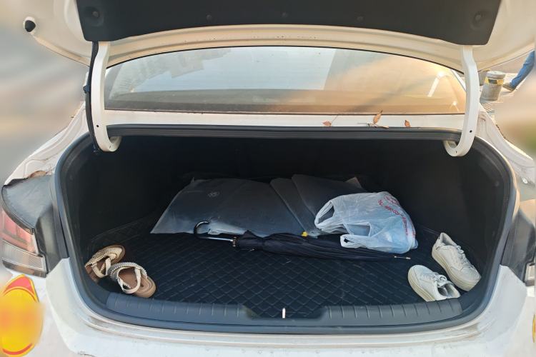 Used Hyundai Elantra 2023 1.5L CVT LUX Prestige Edition Trunk