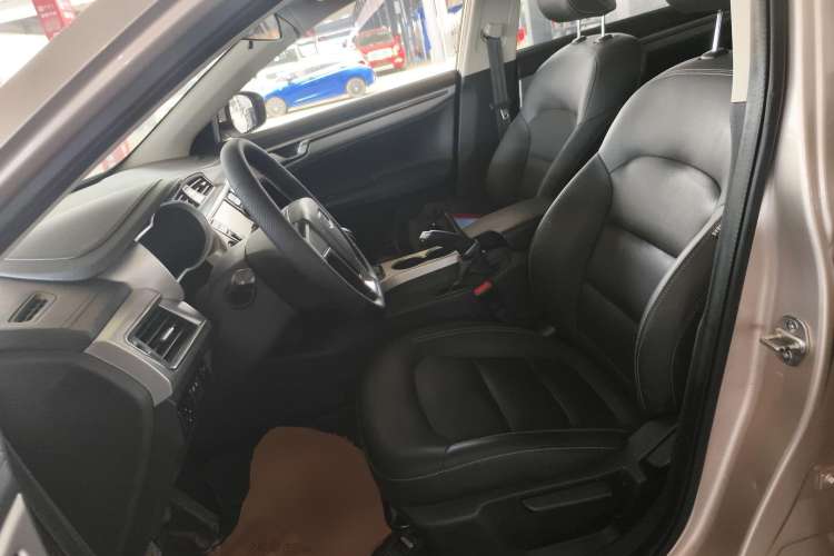 Used Geely Auto Emgrand GL 2017 1.8L Manual Elite Model