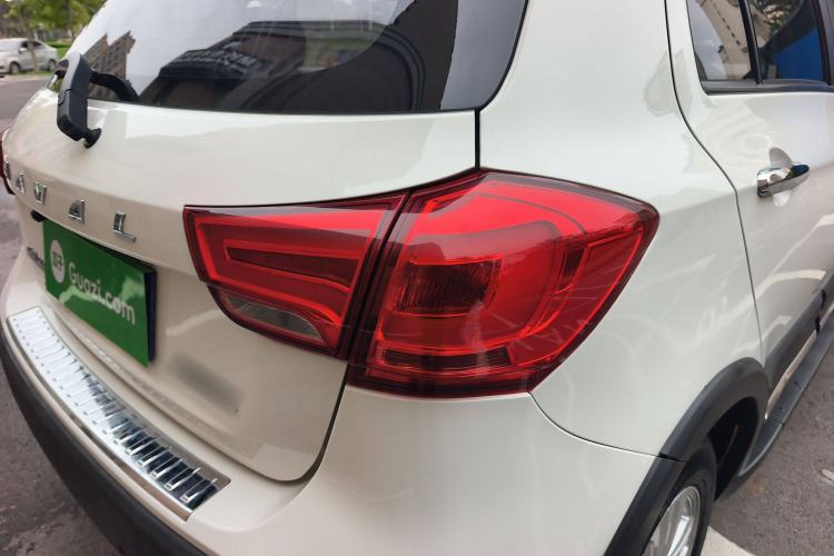 Used Haval H1 2015 1.5L Manual Urban Model
