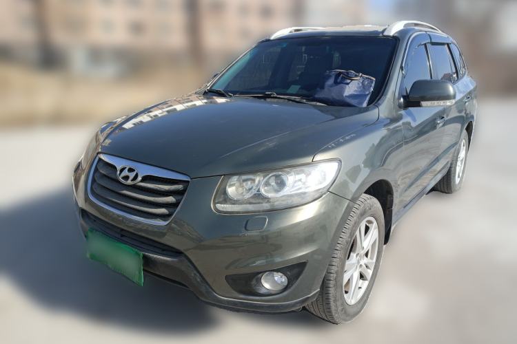 Used Hyundai Santa Fe Classic 2010 2.4 Ultimate Edition 7-Seater Four-Wheel Drive