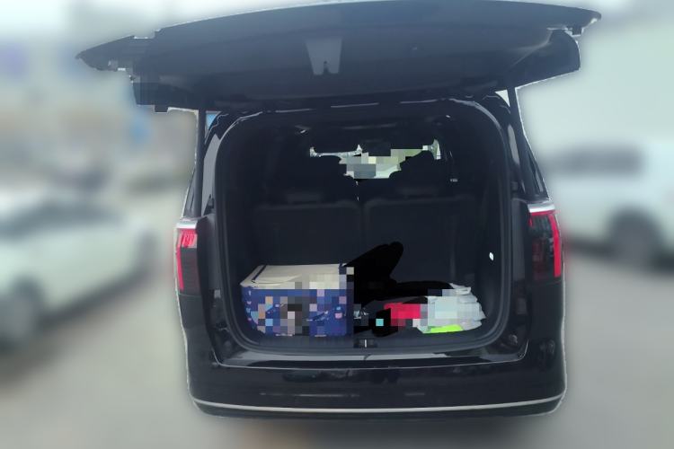 Used Zeekr 009 2022 WE Edition
