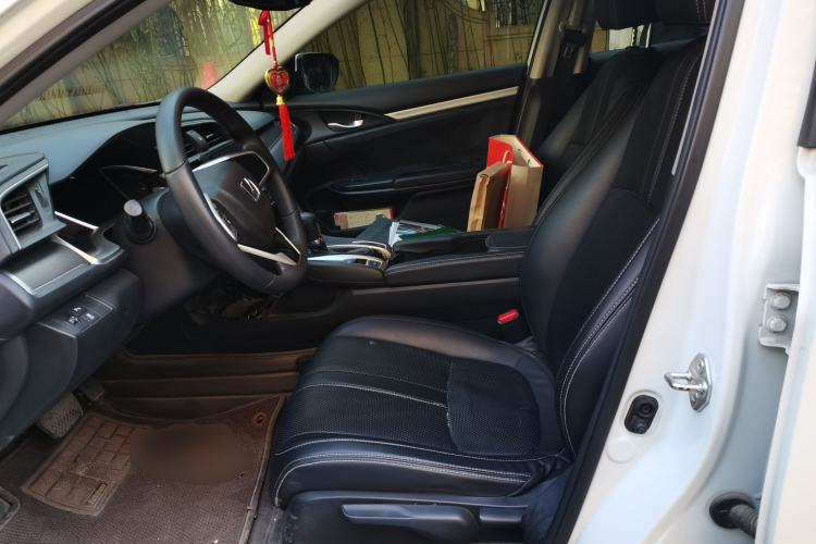 Used Honda Civic 2016 220TURBO CVT Luxury Edition
