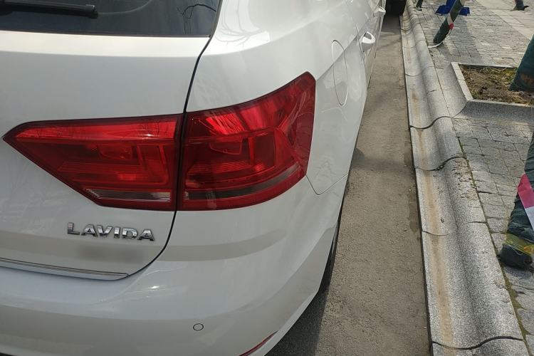 Used Volkswagen Gran Lavida 2017 180TSI DSG Comfort Edition
