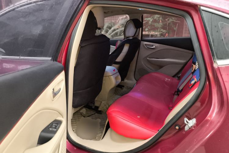 Used Fiat Viaggio 2012 1.4T Automatic Jingxiang Edition Left Rear Seat