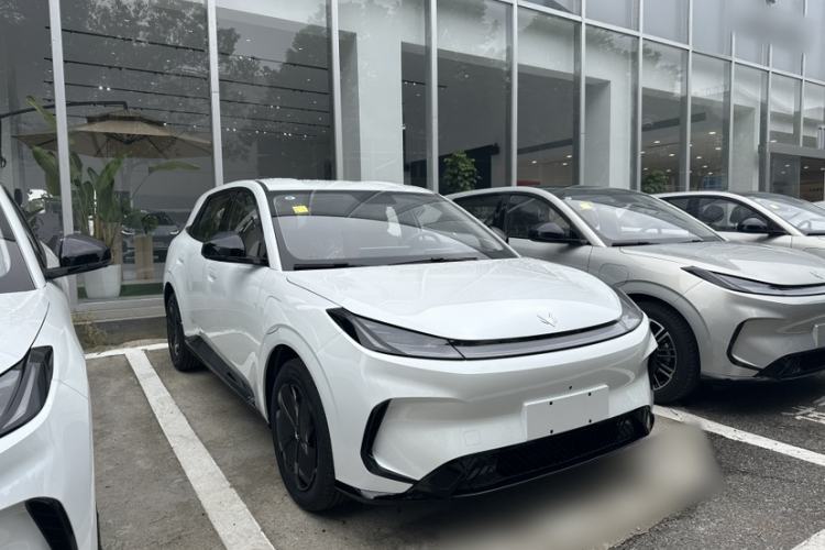 Used ARCFOX T1 2025 Model 425 PRO Exterior 2