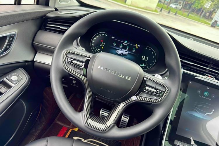 Used Roewe RX5 MAX 2019 400TGI Automatic 4G Connect Luxury Edition Interior 9