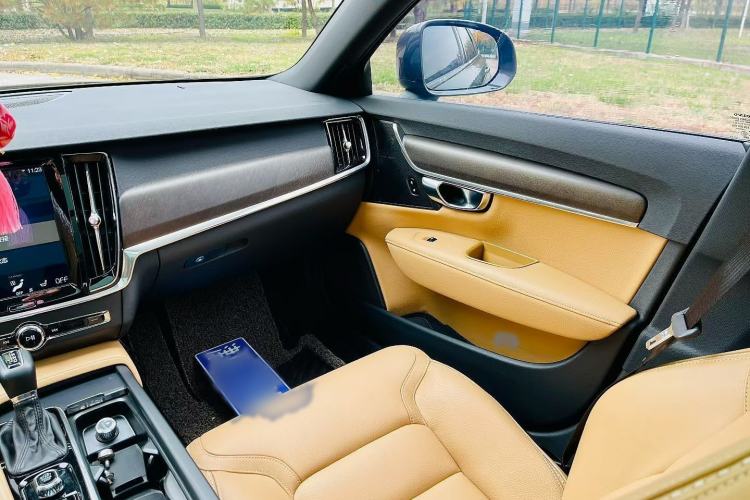 Used Volvo V90 2019 Cross Country T5 AWD Smart Range Version China V Standard
