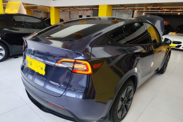 Used Tesla Model Y 2024 Rear-Wheel-Drive Version Rear Right 45 Deg