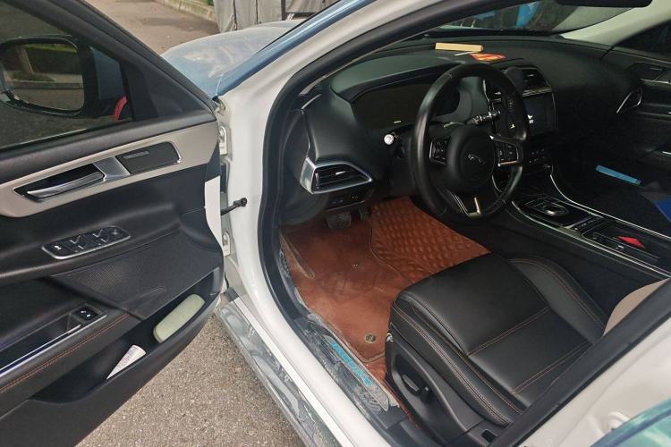 Used Jaguar XEL 2019 2.0T 200 PS Deluxe Edition