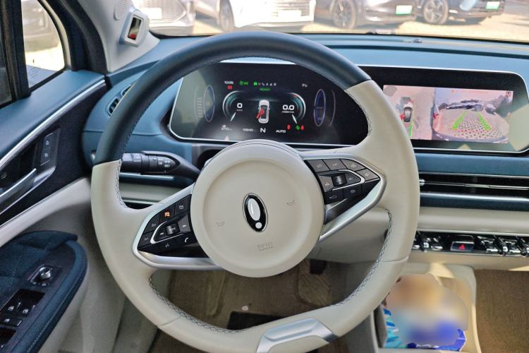 Used ORA Good Cat 2021 400km Standard Range Venus Edition Lithium Iron Phosphate Steering Wheel
