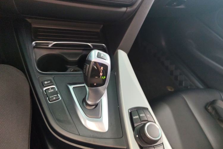 Used BMW 4 Series 2016 420i Convertible Fashion Model
