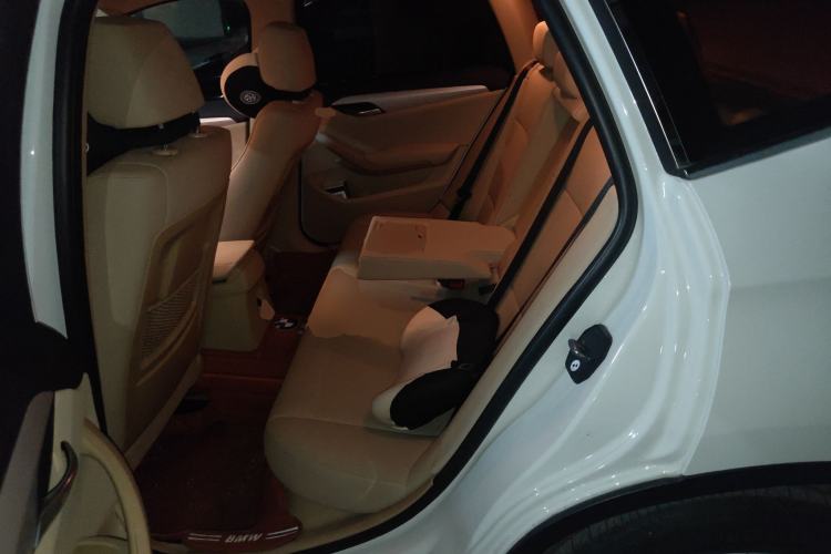 Used BMW X1 2012 sDrive18i Luxury Edition