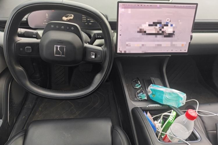 Used Zeekr 007 2024 Rear-Drive Intelligent Driving Version 75 kWh Steering Wheel