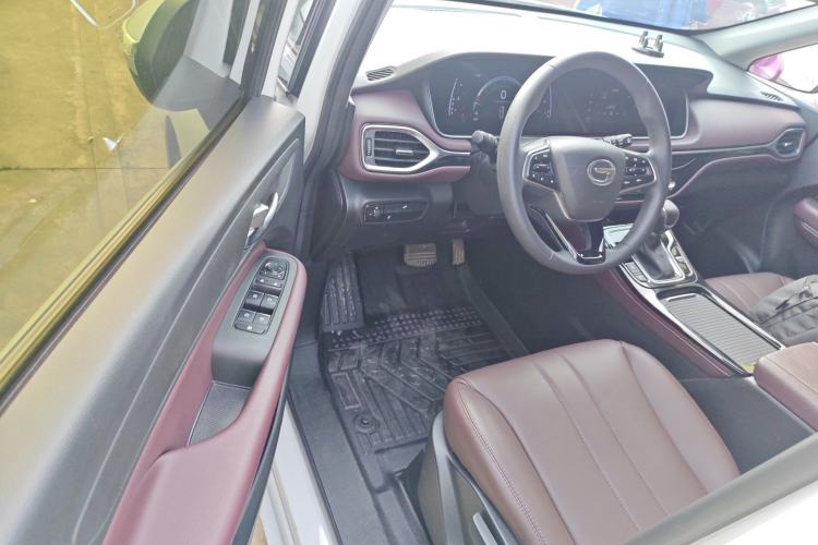 Used GAC Trumpchi M6 2023 PRO 270T DCT Elite Edition Driver Seat