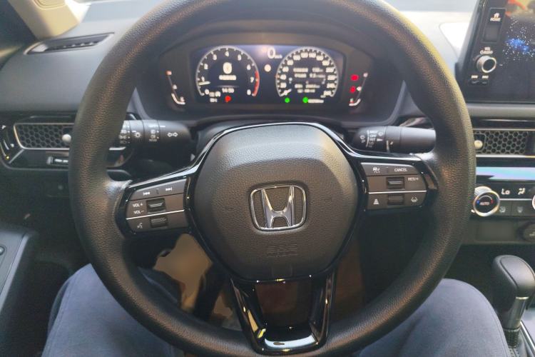 Used Honda Civic 2023 240TURBO CVT Dynamic Edition
