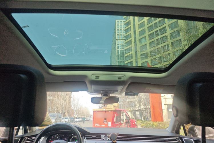 Used Volkswagen Magotan 2020 330TSI DSG Leading Model Headliner