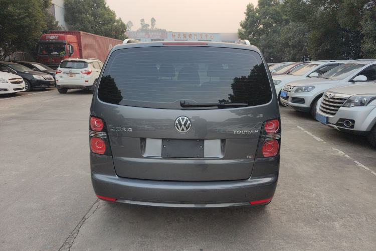 Used Volkswagen Touran 2013 1.4T DSG Comfort Edition 5-Seater
