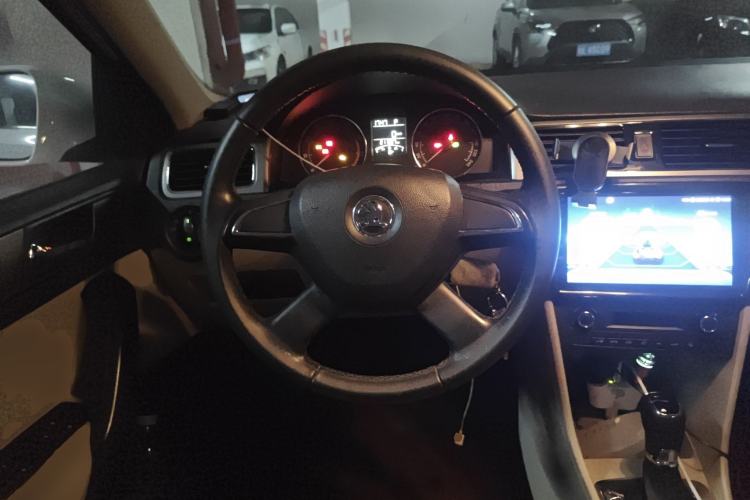 Used Skoda Rapid 2013 1.6L Automatic Preferred Model