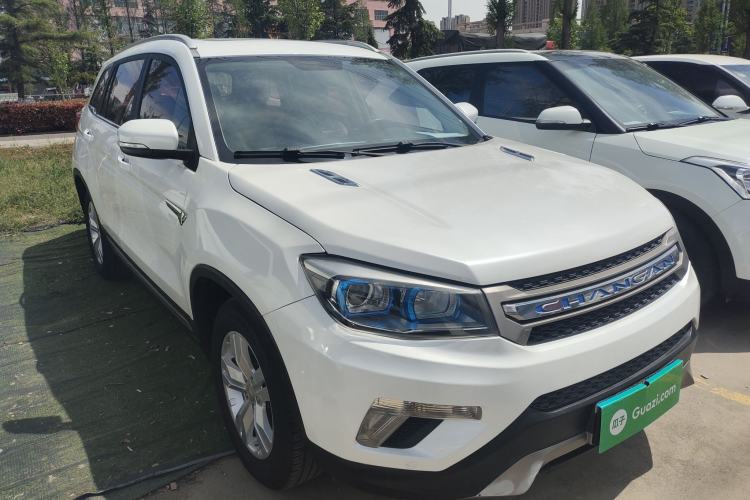 Used CHANGAN CS75 2016 2.0L Manual Luxury Version China V Standard Front Right 45 Deg