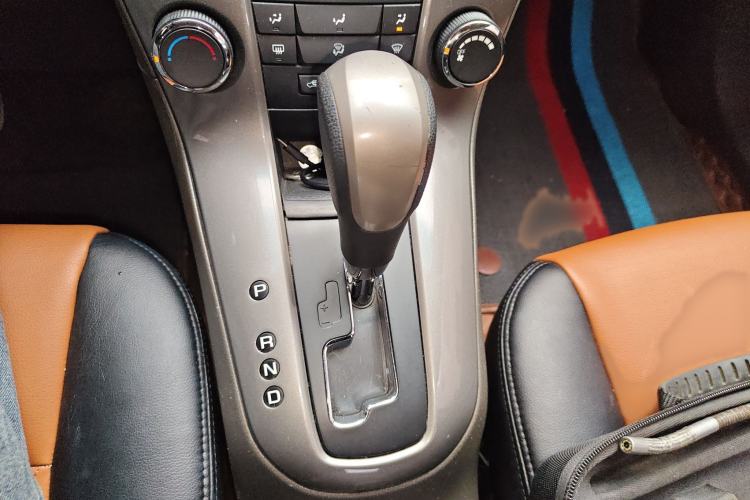 Used Chevrolet Cruze 2015 1.5L Classic SE AT
