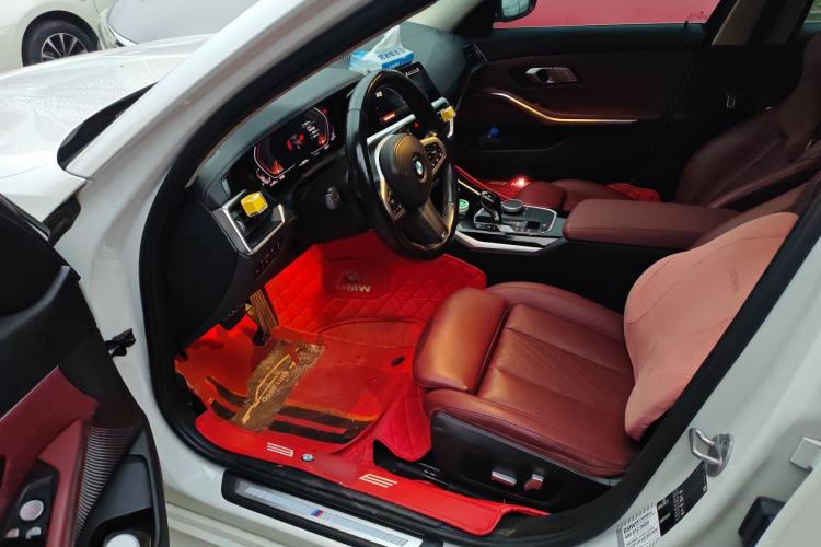 Used BMW 3 Series 2022 320Li M Sport Package Left Front Seat