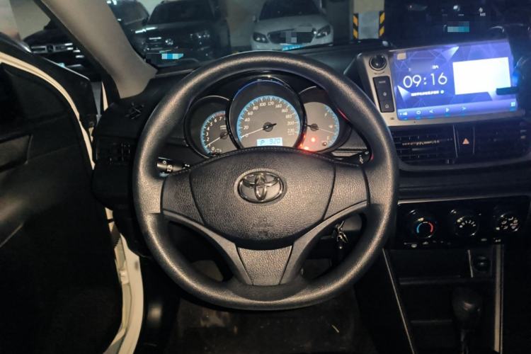 Used Toyota YARiS L Zhi Xiang 2017 1.5E CVT Dynamic Edition Steering Wheel