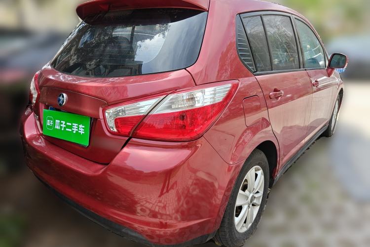 Used Venucia R50 2012 1.6L Automatic Comfort Edition Rear Right 45 Deg