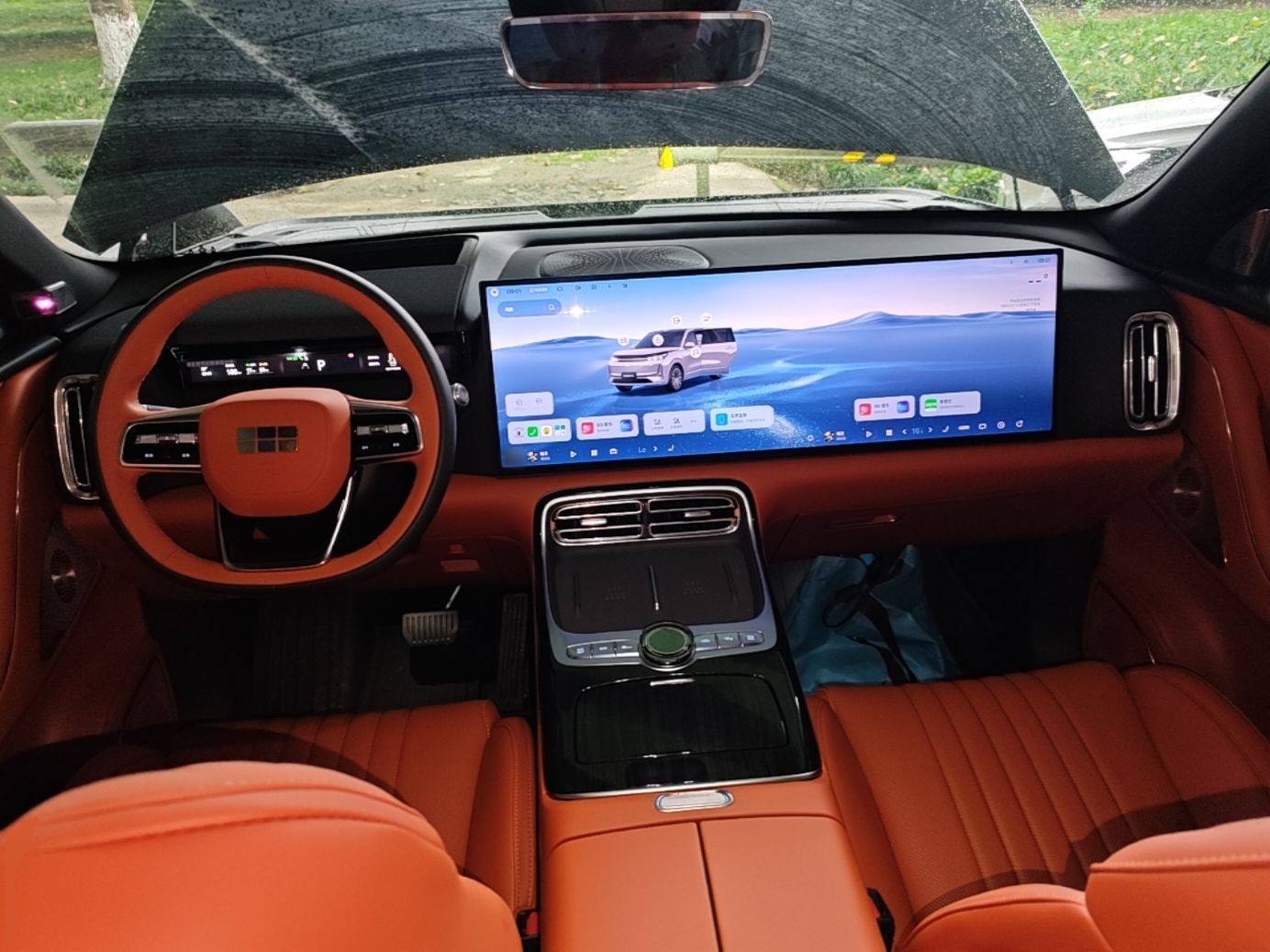 Geely Galaxy M9 2025 Model 210km Four-Wheel-Drive Leading Edition — снимка 12