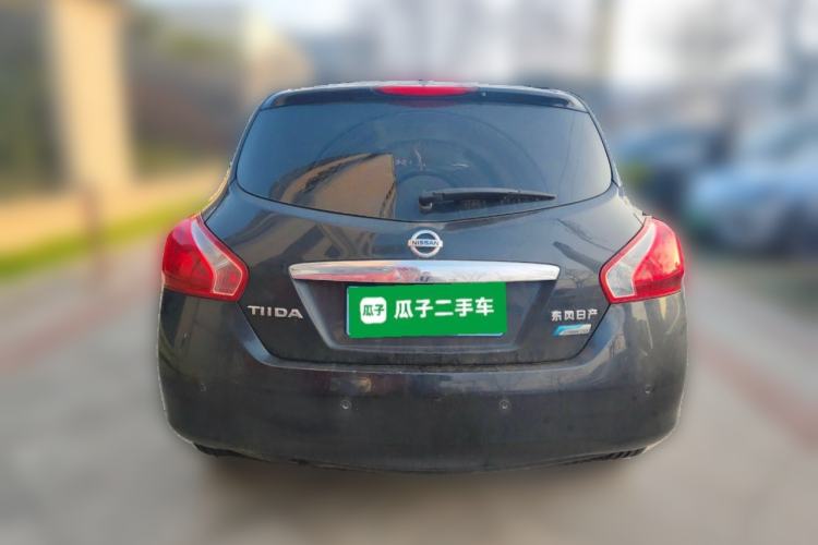 Used Nissan Tiida 2011 1.6L CVT Smart Version
