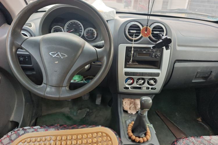 Used Chery Cowin 1 2011 1.0L Manual Smart Edition Center Console