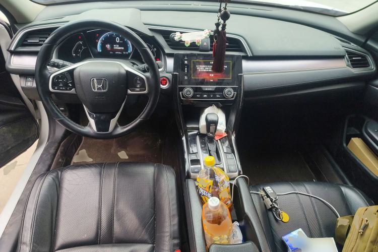 Used Honda Civic 2016 220TURBO CVT Prestige Edition
