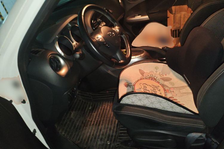 Used Infiniti ESQ 2014 1.6L Spontaneous Edition