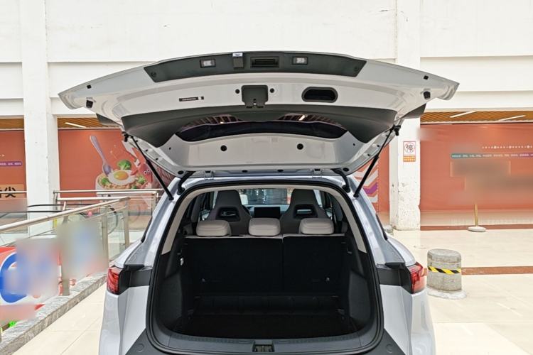 Used BYD Yuan UP 2025 Intelligent Driving Version 401 KM Dynamic Edition
