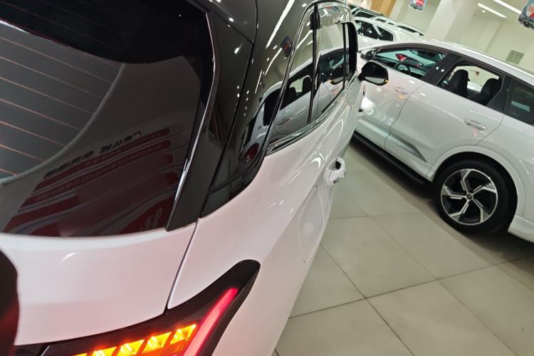 Used Hongqi HS3 2023 1.5T Two-Wheel Drive Shanwei Edition
