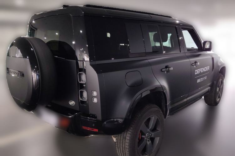Used Land Rover Defender 2025 110 3.0T P400 X Rear Right 45 Deg