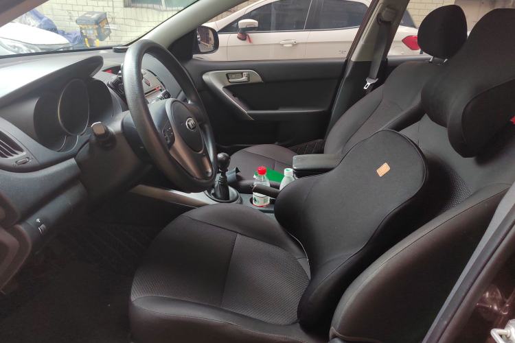 Used Kia Forte 2012 1.6L MT GL Commemorative Edition Left Front Seat