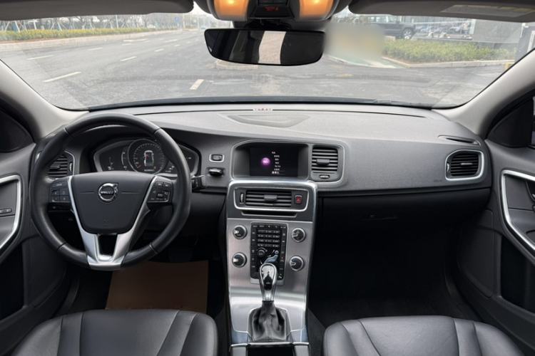 Used Volvo S60 2019 S60L Facelift T5 Intelligent Advanced Edition