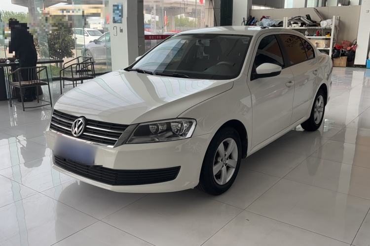 Used Volkswagen Lavida 2013 Revised Classic 1.6L Manual Fashion Edition