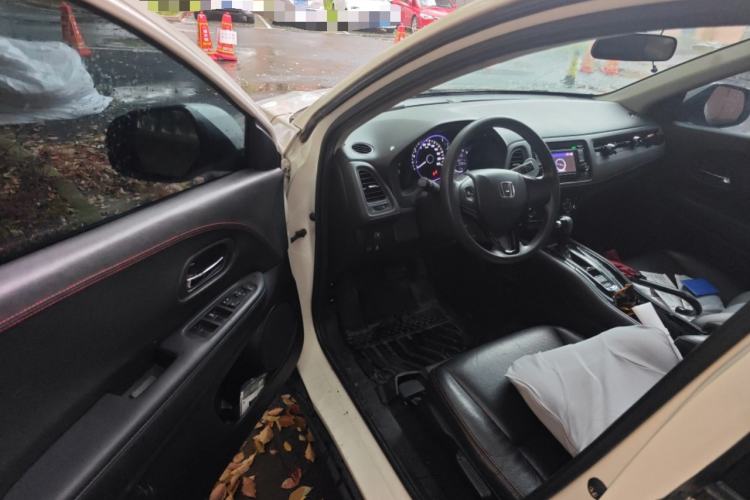 Used Honda Vezel 2015 1.5L CVT two-wheel drive Comfort trim Driver Seat