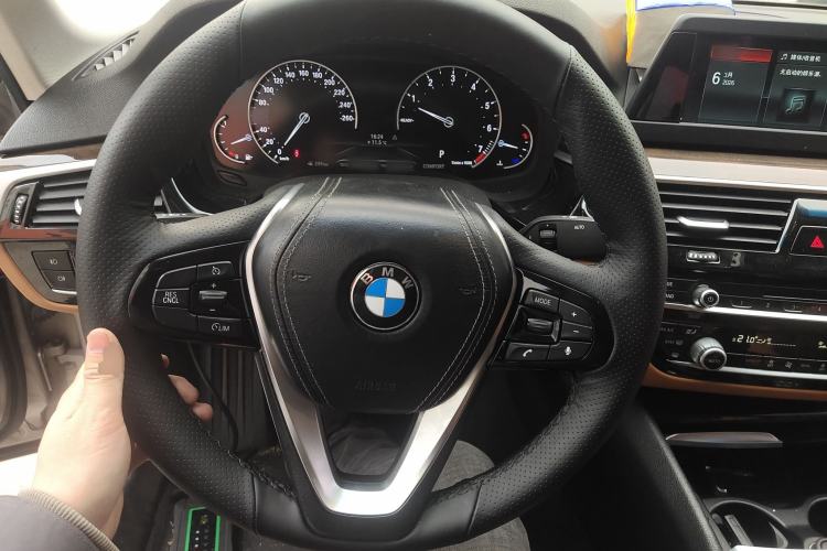 Used BMW 5 Series 2018 528Li Launch Special Edition
