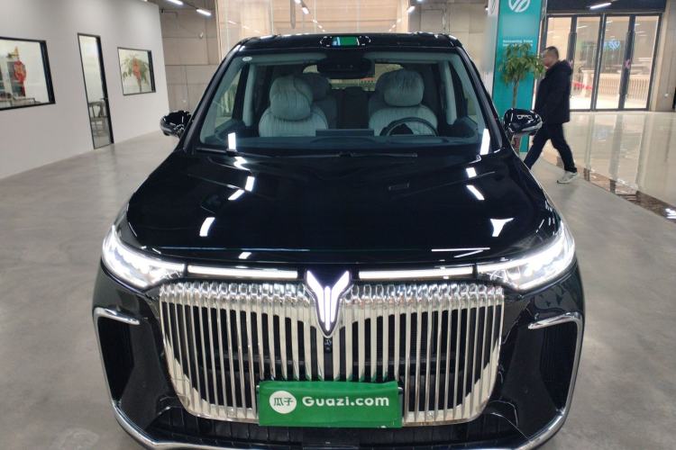 Used VOYAH Dream 2025 PHEV Four-Wheel-Drive Flagship Version – Qiankun Edition